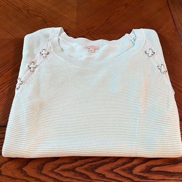 Talbots Light Aqua Short Sleeved Sweater - Picture 7 of 7